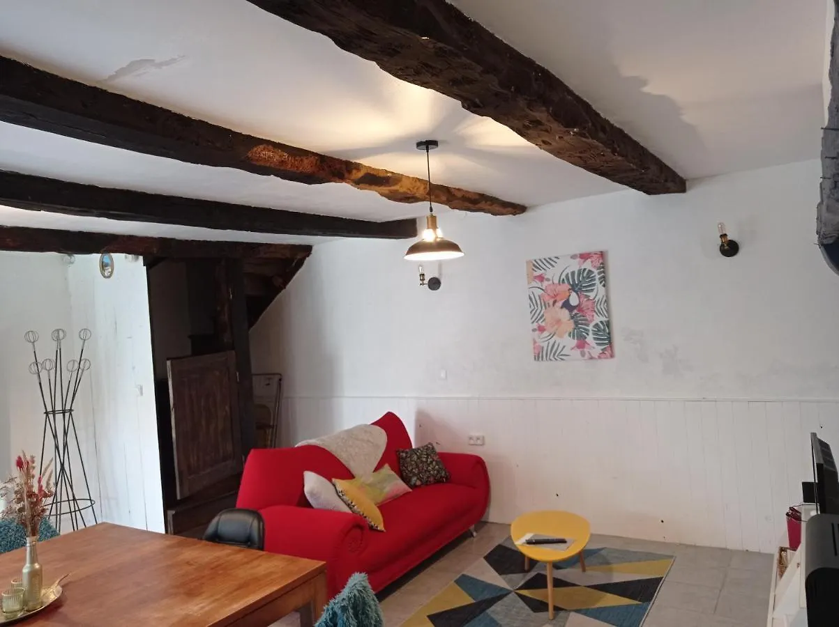Apartment Maison Atypique Et Charmante Pleugueneuc